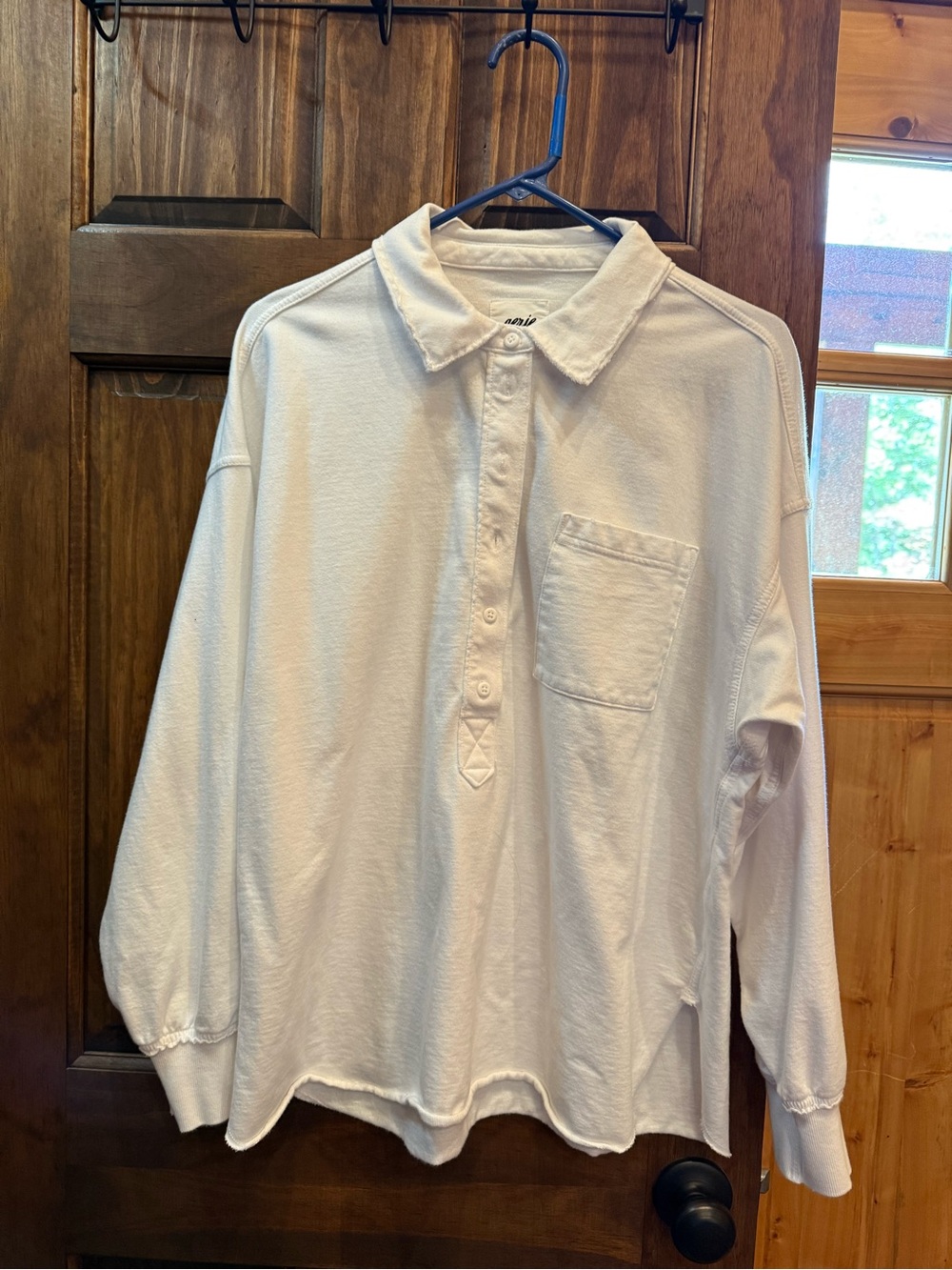 Aerie Women’s Long-Sleeve Polo Shirt in White
